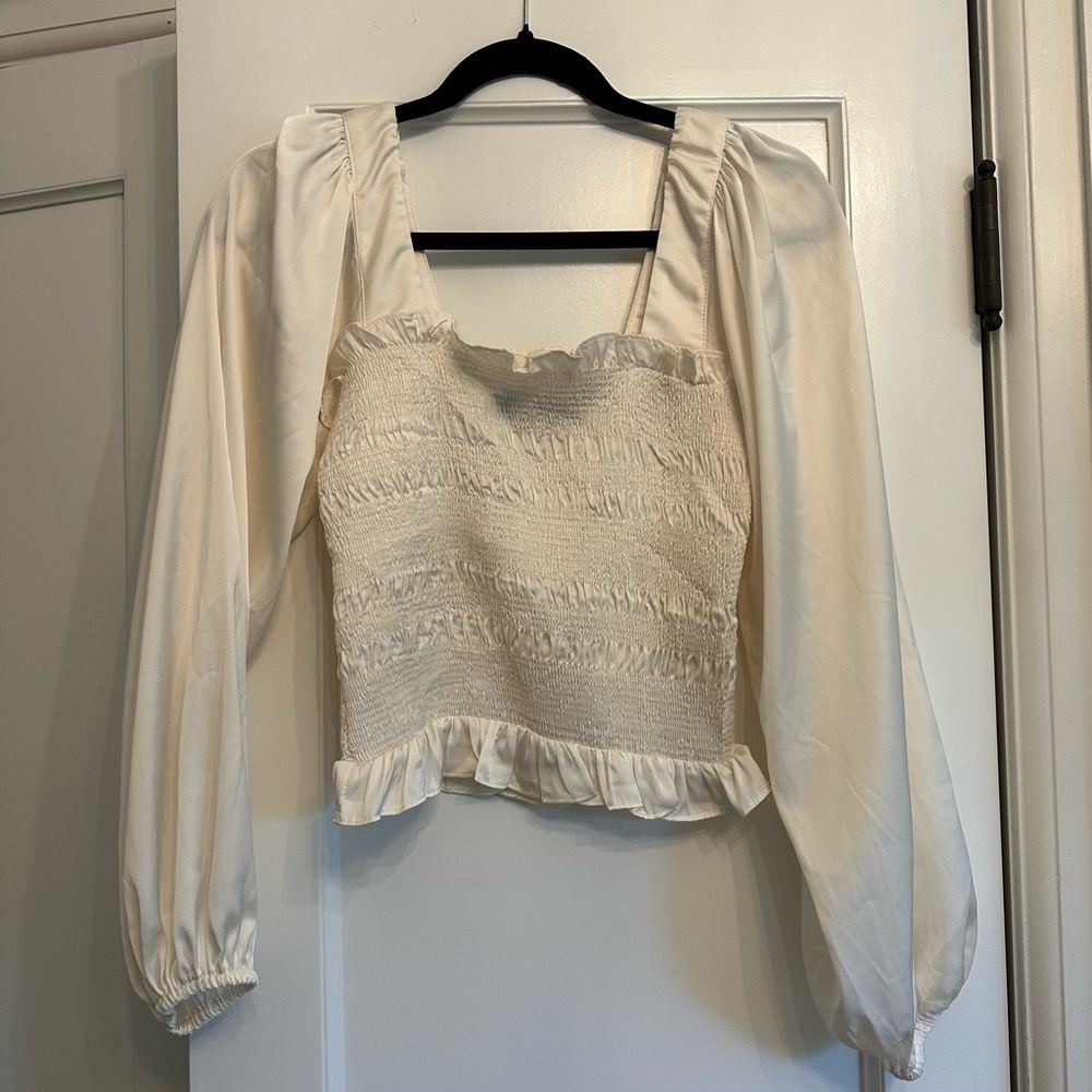 DO+BE Elegant Cream Women's Top